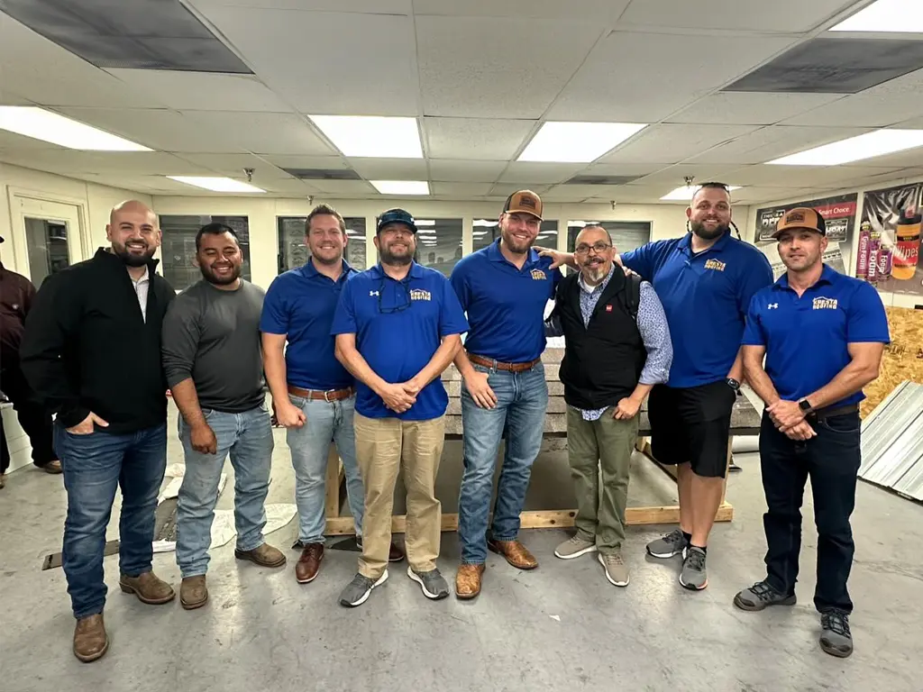 Kresta Roofing customer service team ready to assist Leon Valley homeowners
