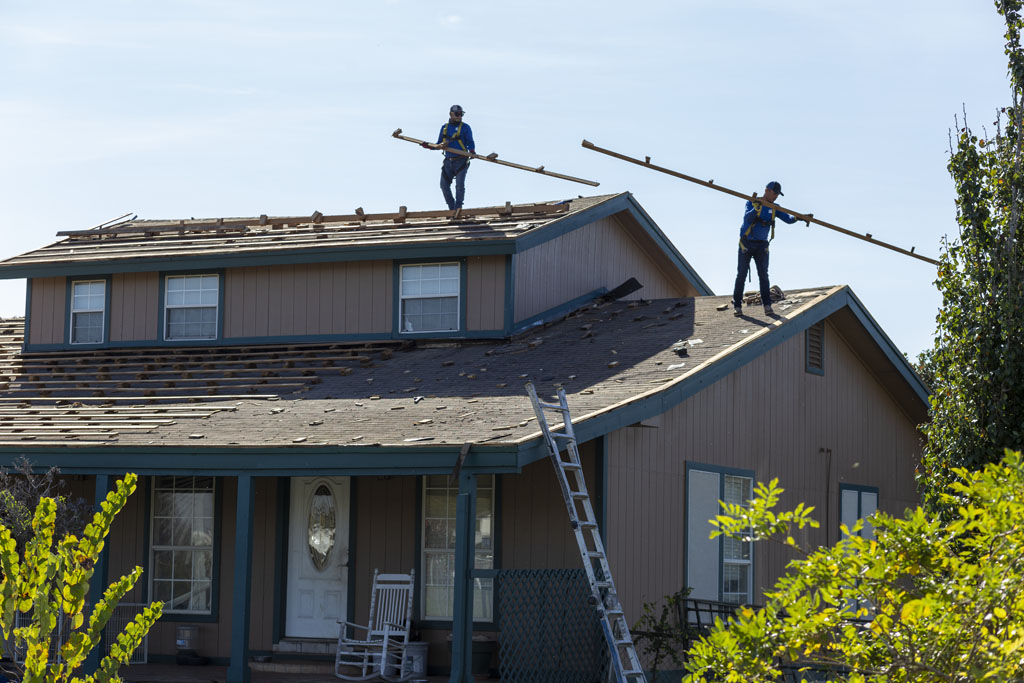 Residential roof replacement metal roofing Adkins TX 03