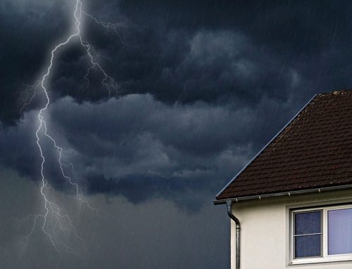 8 Tips for Preparing Your Roof for Hurricane Season
